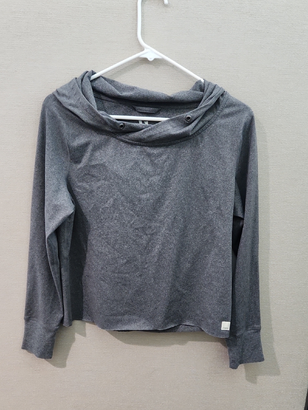 Vuori Hoodie Size XS